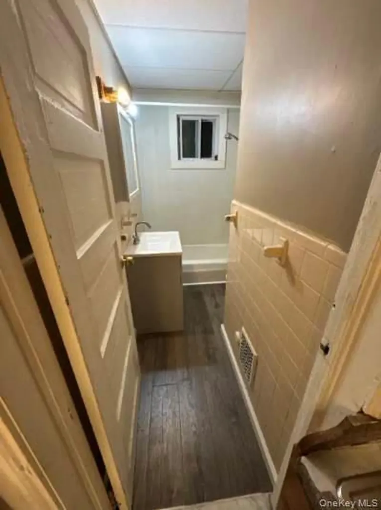77 Carroll Street Poughkeepsie NY 12601