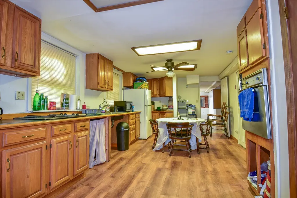 668 Hawkins Road E Coram NY 11727