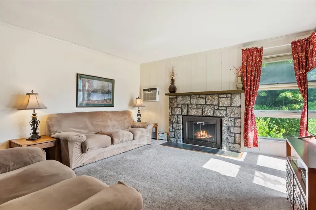 6 Meridian Drive Brewster NY 10509
