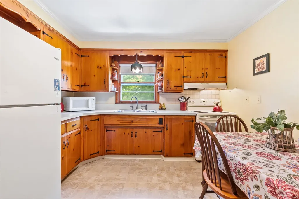 6 Meridian Drive Brewster NY 10509