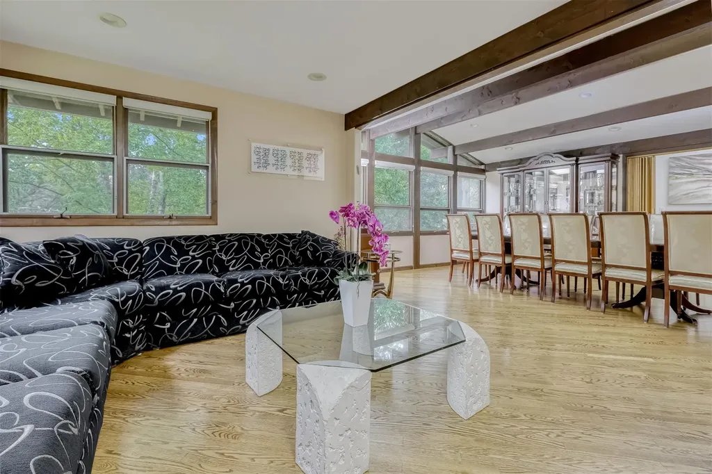 78 College Road Monsey NY 10952