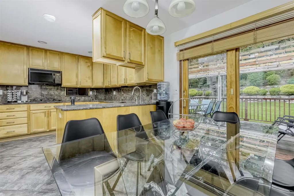 78 College Road Monsey NY 10952