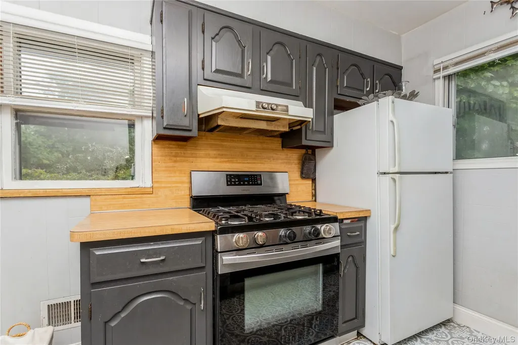52 Newkirk Road Yonkers NY 10710