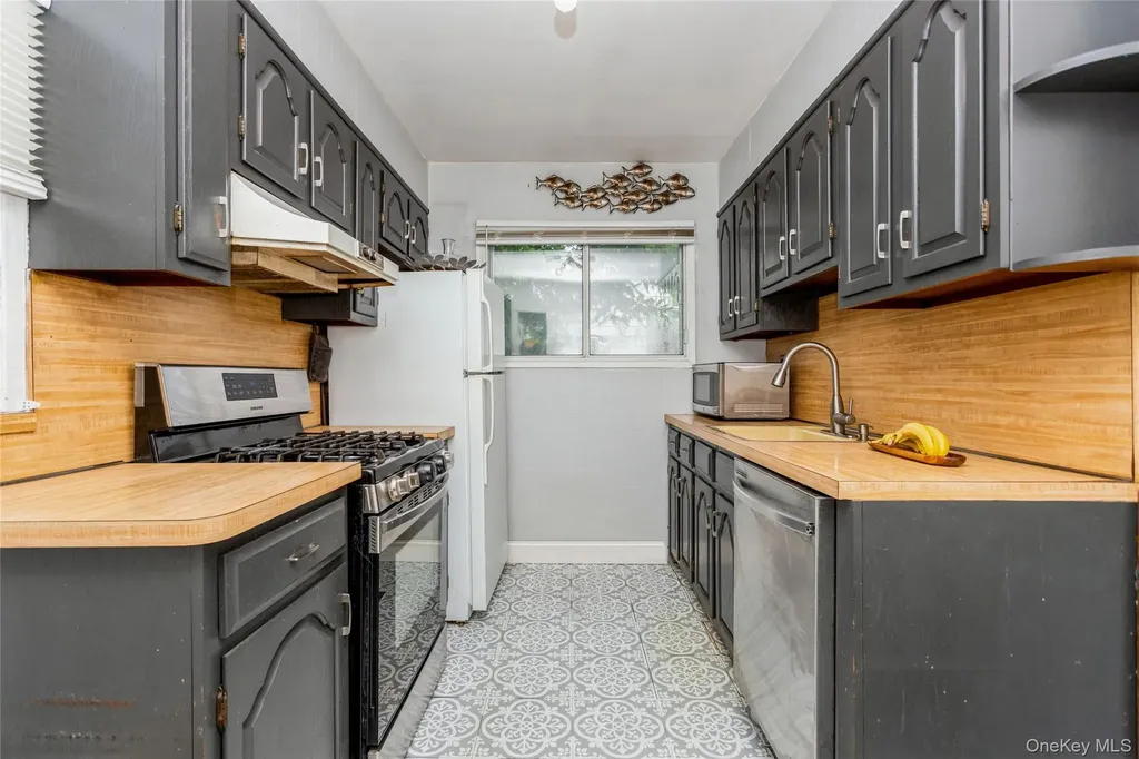 52 Newkirk Road Yonkers NY 10710