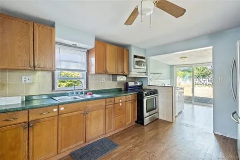 227 N Railroad Avenue Babylon NY 11702