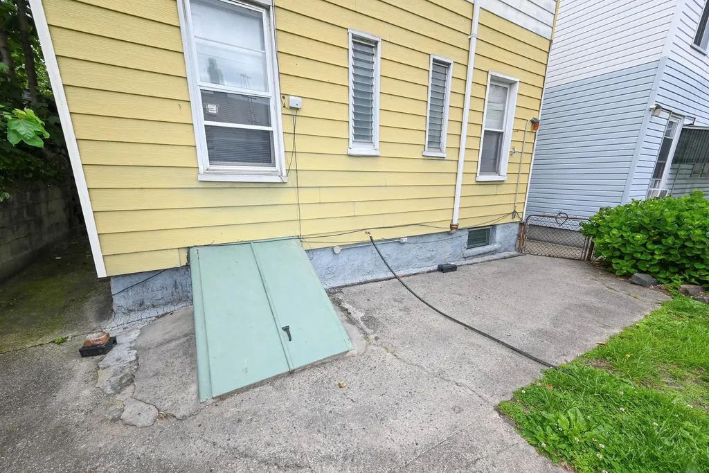 56-57 61st Street Maspeth NY 11378