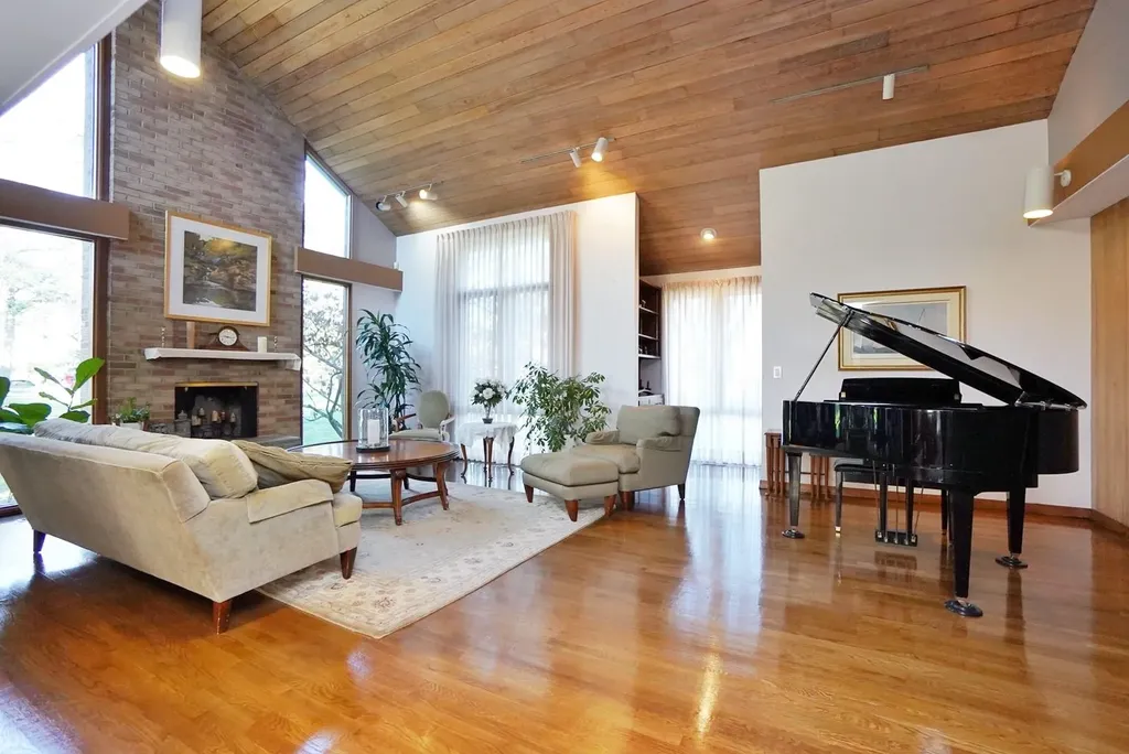 26 Ada Place Staten Island NY 10301