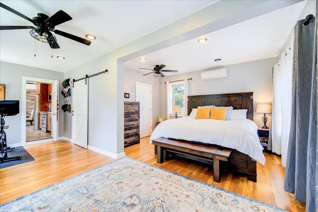 72 Maple Avenue Fishkill NY 12524