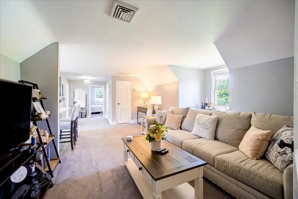 72 Maple Avenue Fishkill NY 12524