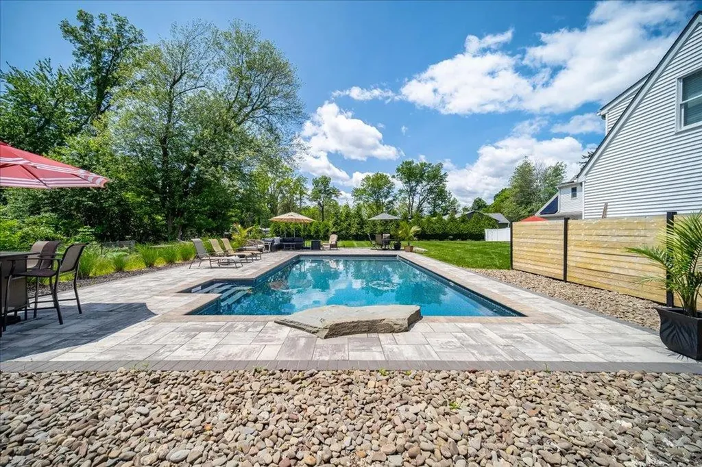 72 Maple Avenue Fishkill NY 12524