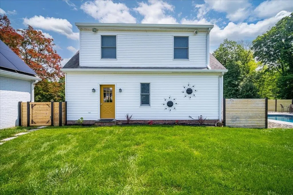 72 Maple Avenue Fishkill NY 12524