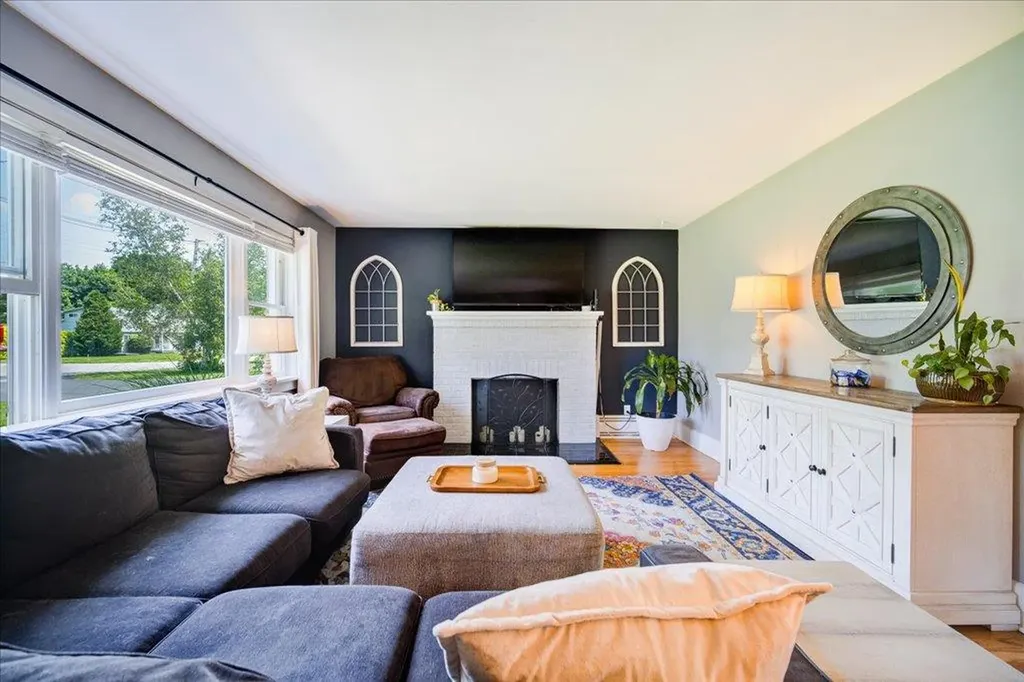 72 Maple Avenue Fishkill NY 12524