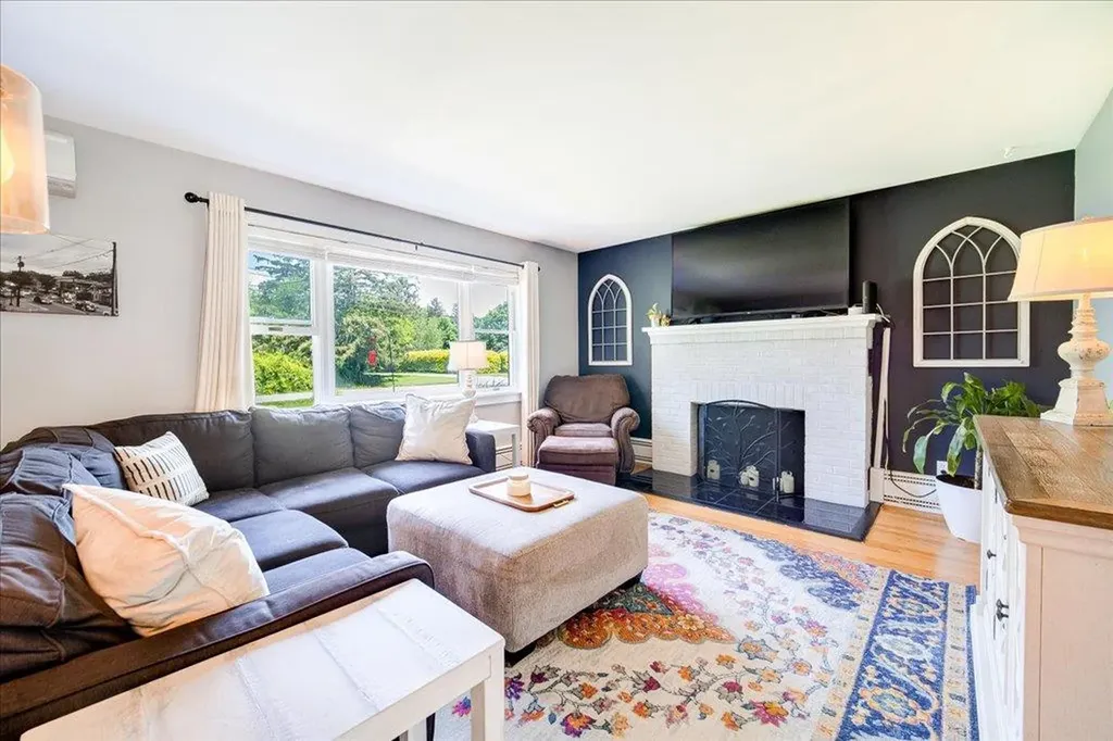 72 Maple Avenue Fishkill NY 12524