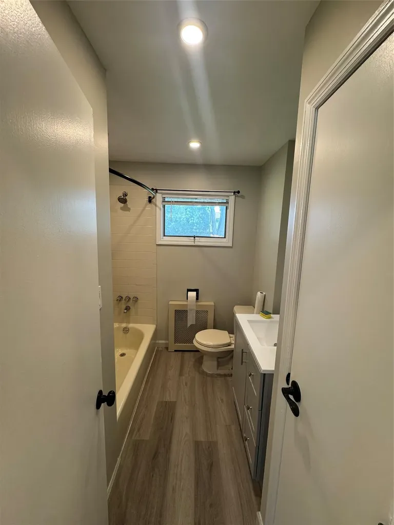 65 Nims Avenue West Babylon NY 11704