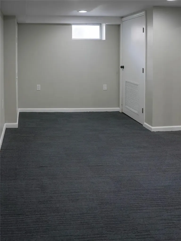 65 Nims Avenue West Babylon NY 11704