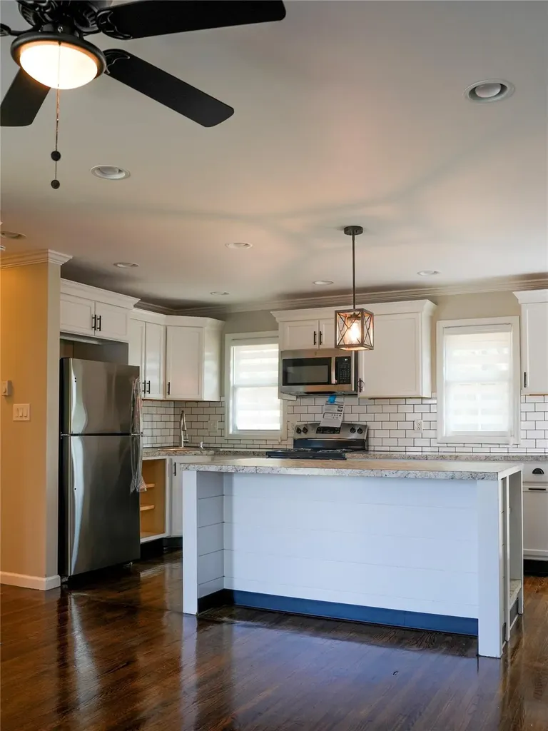 65 Nims Avenue West Babylon NY 11704