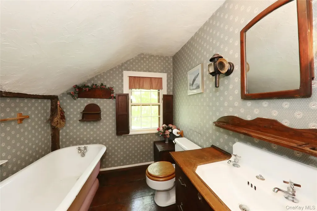242 Smith Ridge Road South Salem NY 10590