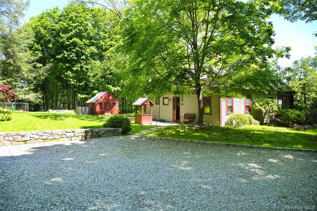 242 Smith Ridge Road South Salem NY 10590