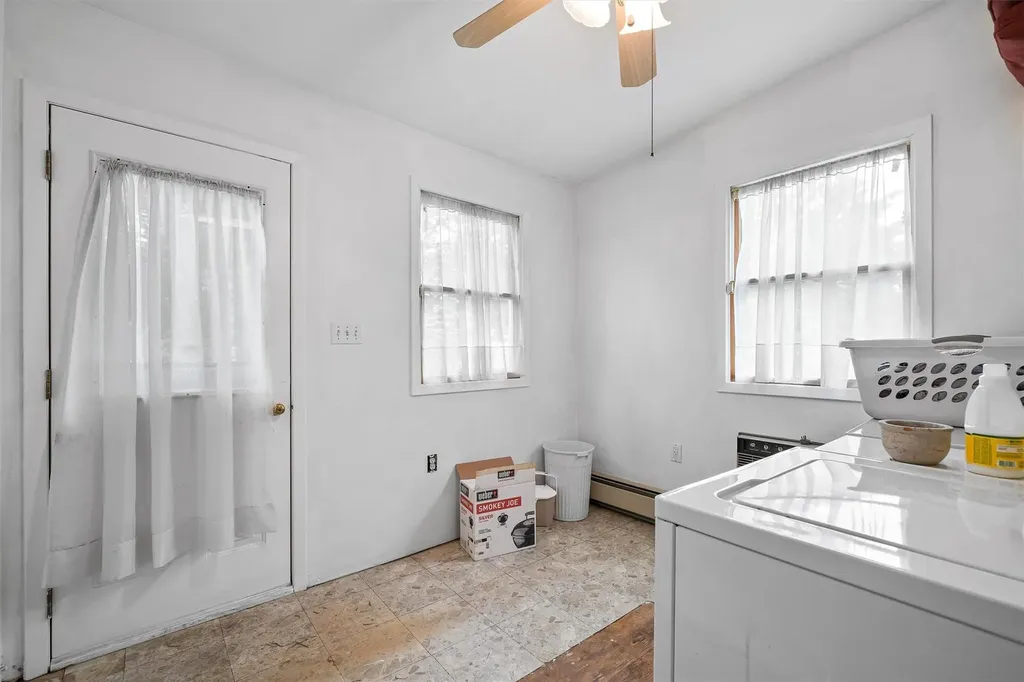 2039 Colonial Avenue Bronx NY 10461