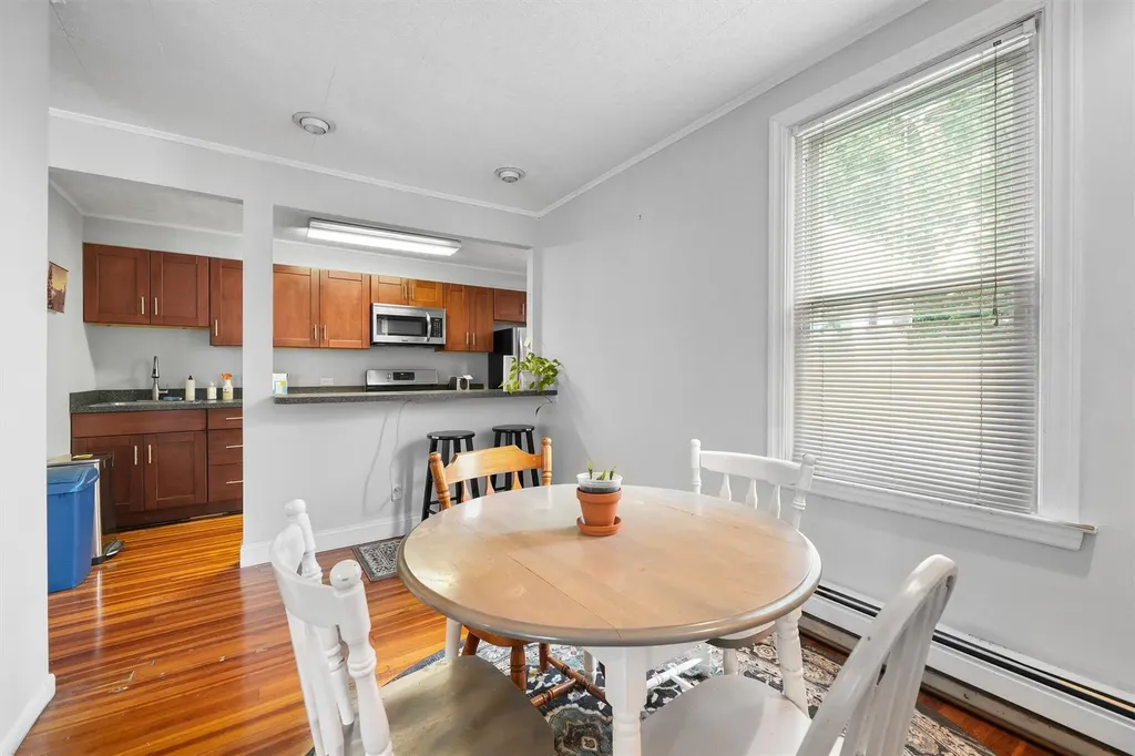 2039 Colonial Avenue Bronx NY 10461