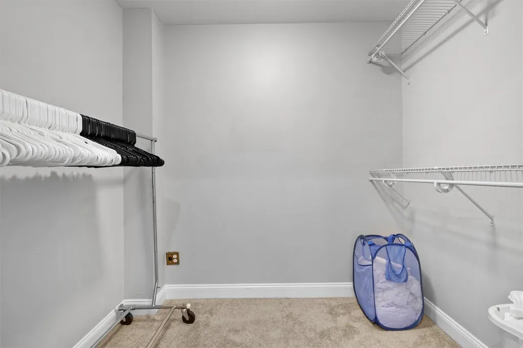 2039 Colonial Avenue Bronx NY 10461