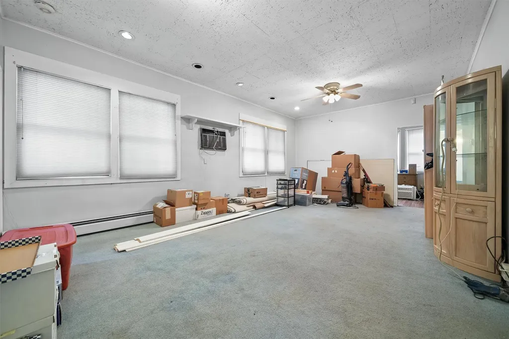 2039 Colonial Avenue Bronx NY 10461