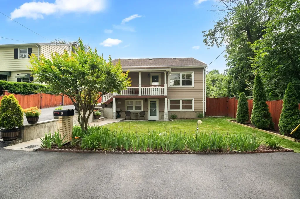 19 Westview Avenue Rye Brook NY 10573