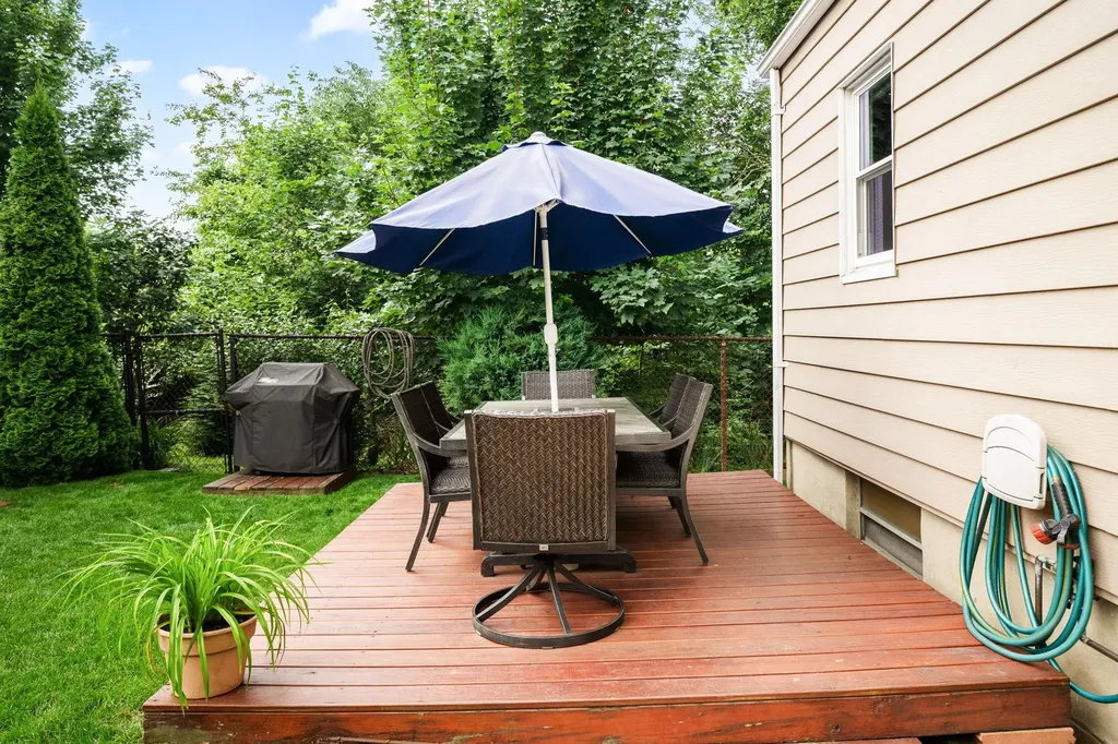 19 Westview Avenue Rye Brook NY 10573
