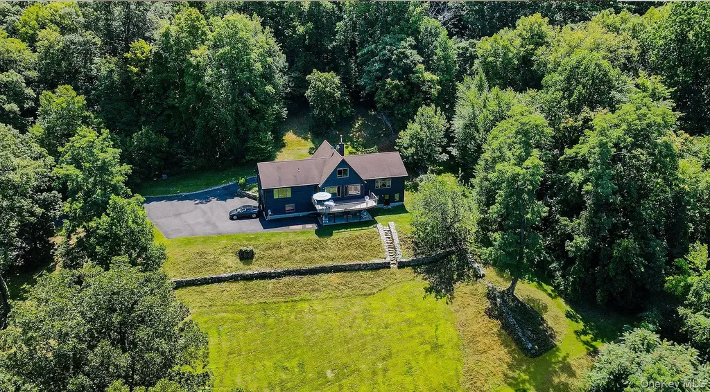 36 Blue Grass Lane Beacon NY 12508