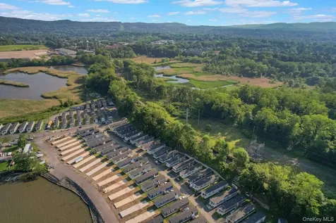 13 Windward Way Stony Point NY 10980