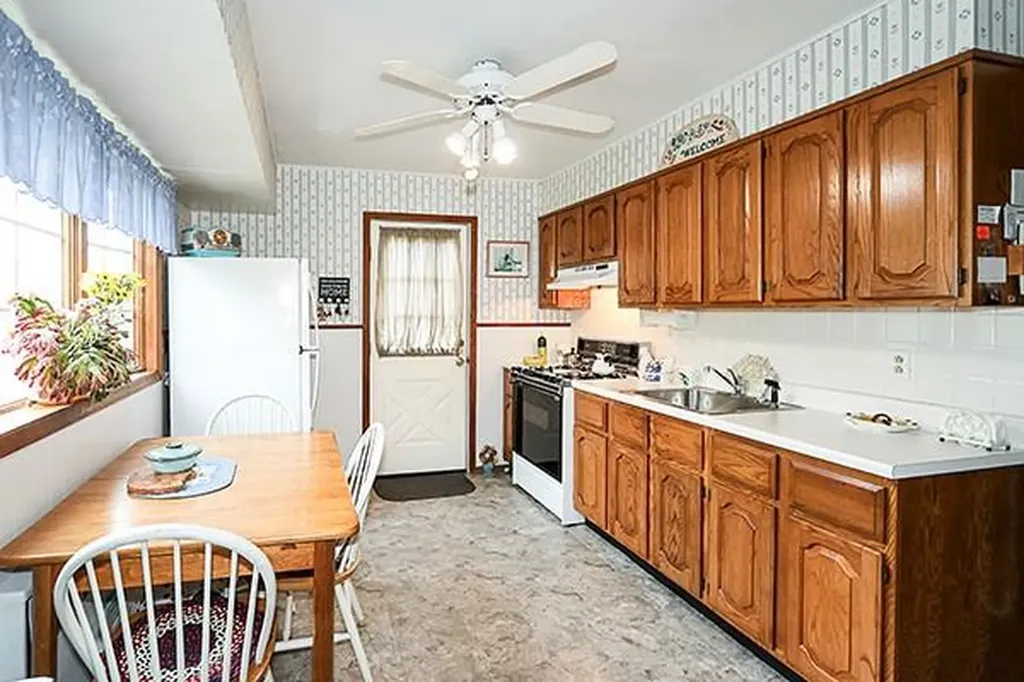 816 Strang Drive Wantagh NY 11793