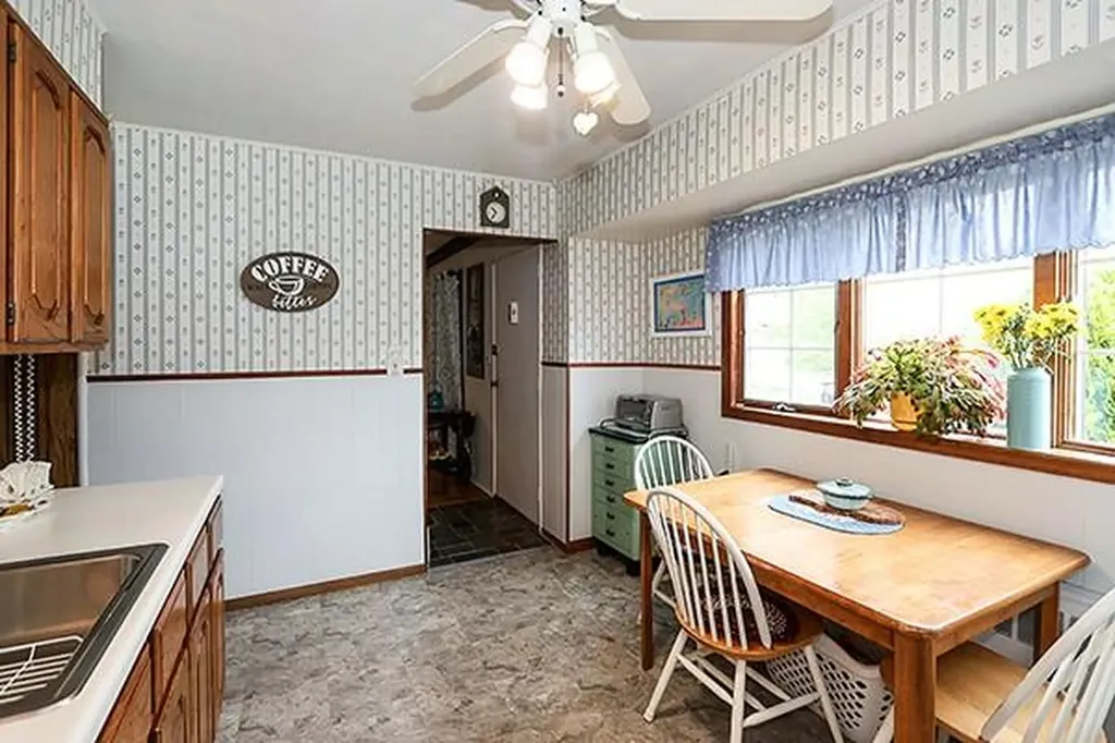 816 Strang Drive Wantagh NY 11793