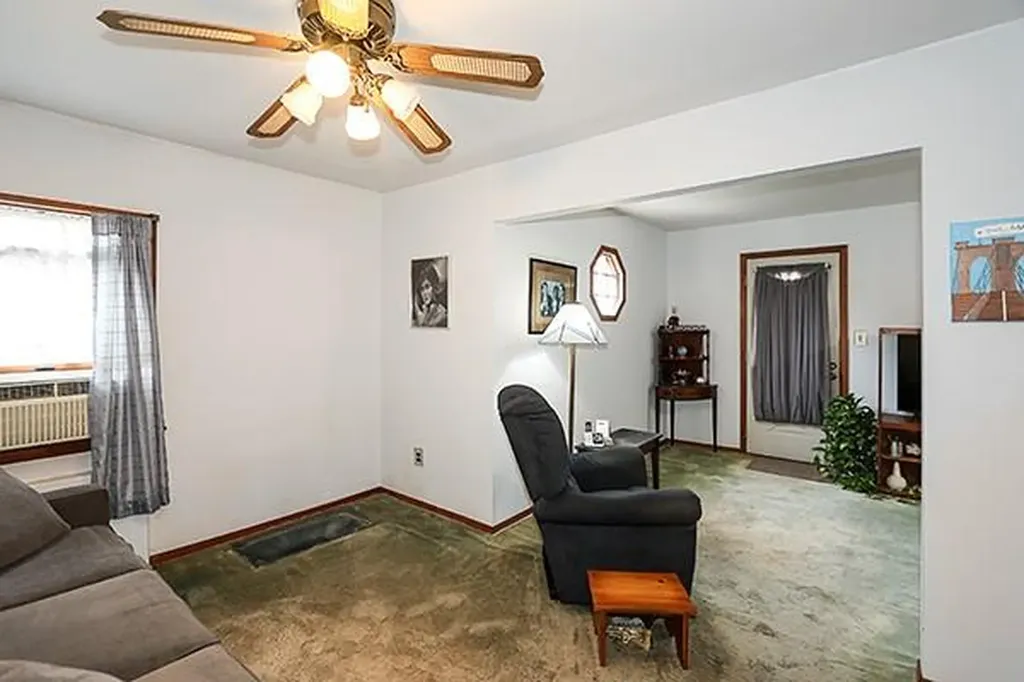 816 Strang Drive Wantagh NY 11793