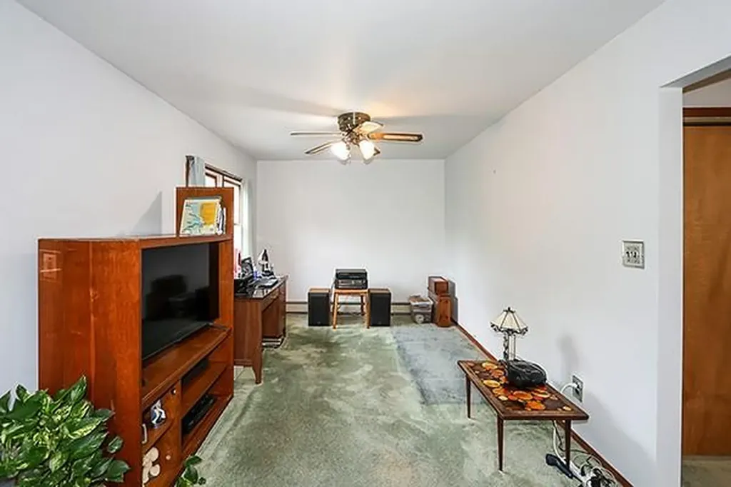 816 Strang Drive Wantagh NY 11793