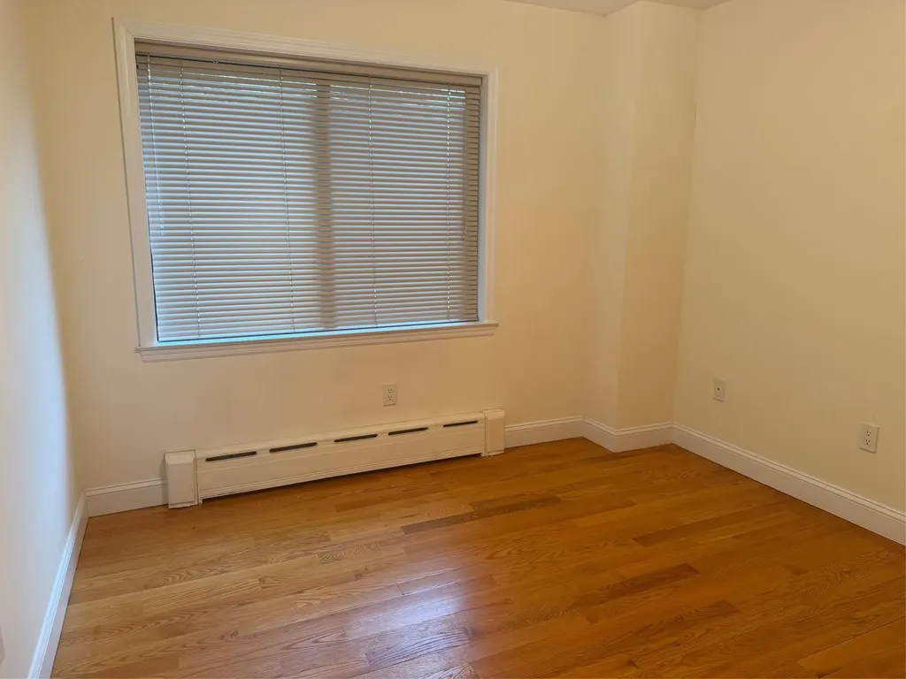 1357 Kew Avenue Hewlett NY 11557