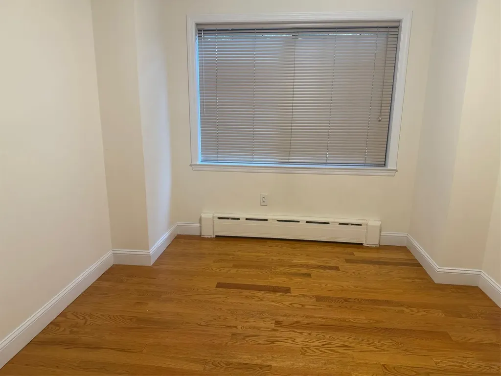 1357 Kew Avenue Hewlett NY 11557