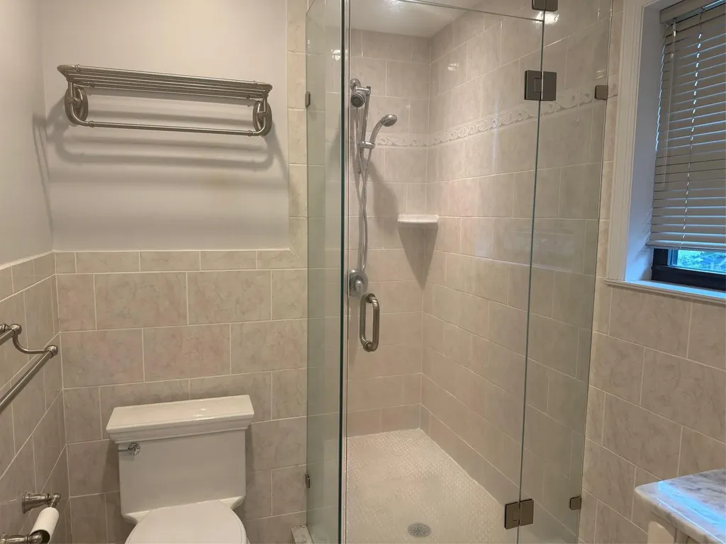 1357 Kew Avenue Hewlett NY 11557