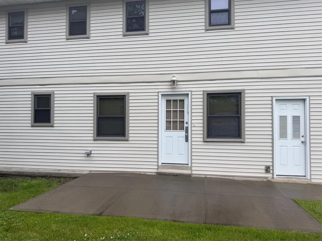 1357 Kew Avenue Hewlett NY 11557