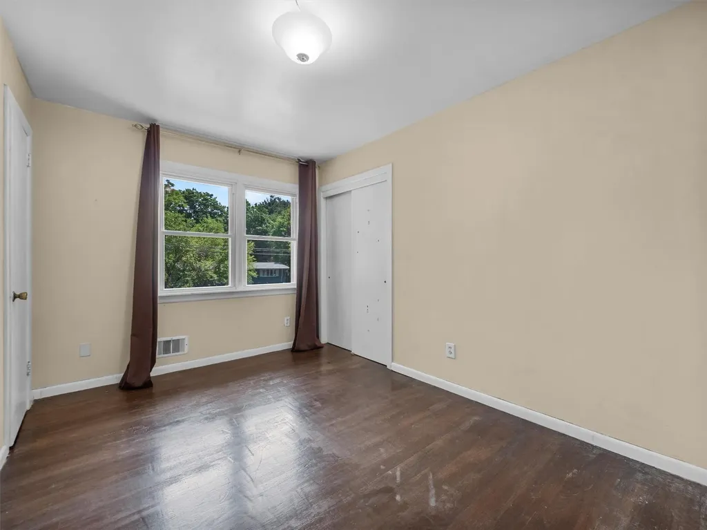 5 Crystal Street Spring Valley NY 10977