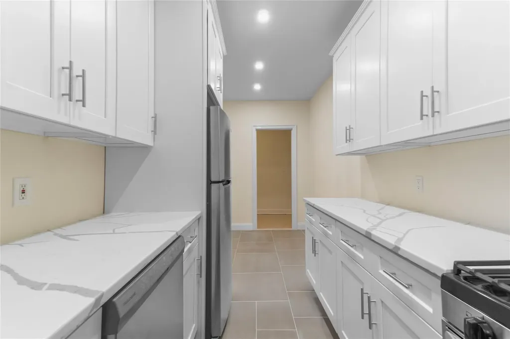 11007 73rd Road Forest Hills NY 11375