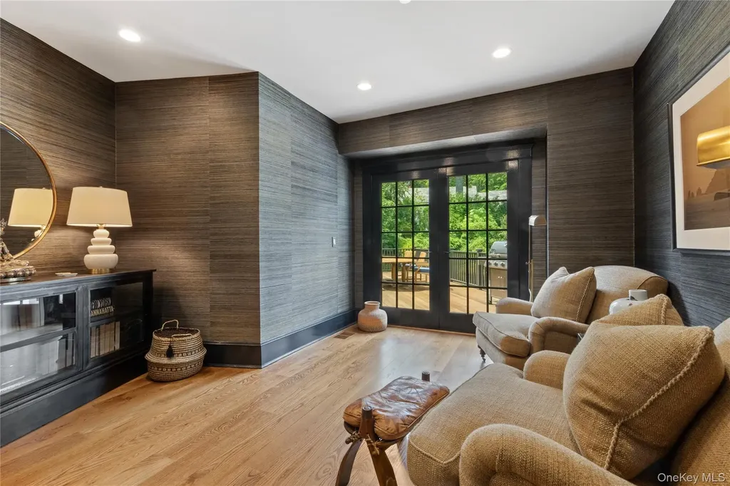 4 Commodore Avenue Rye NY 10580