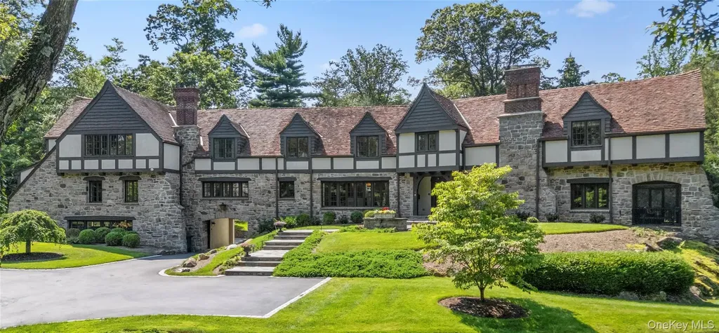 4 Commodore Avenue Rye NY 10580