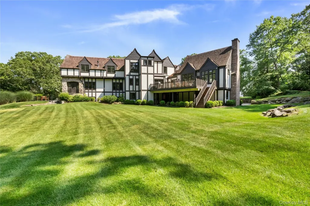 4 Commodore Avenue Rye NY 10580