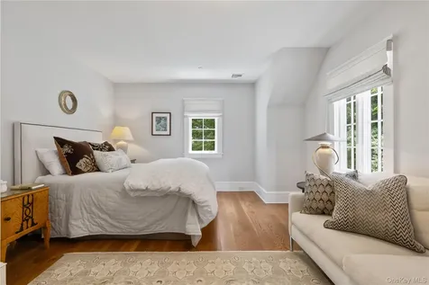 4 Commodore Avenue Rye NY 10580