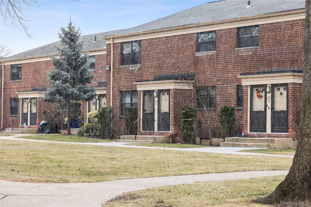 217-14 73rd Avenue Bayside NY 11364