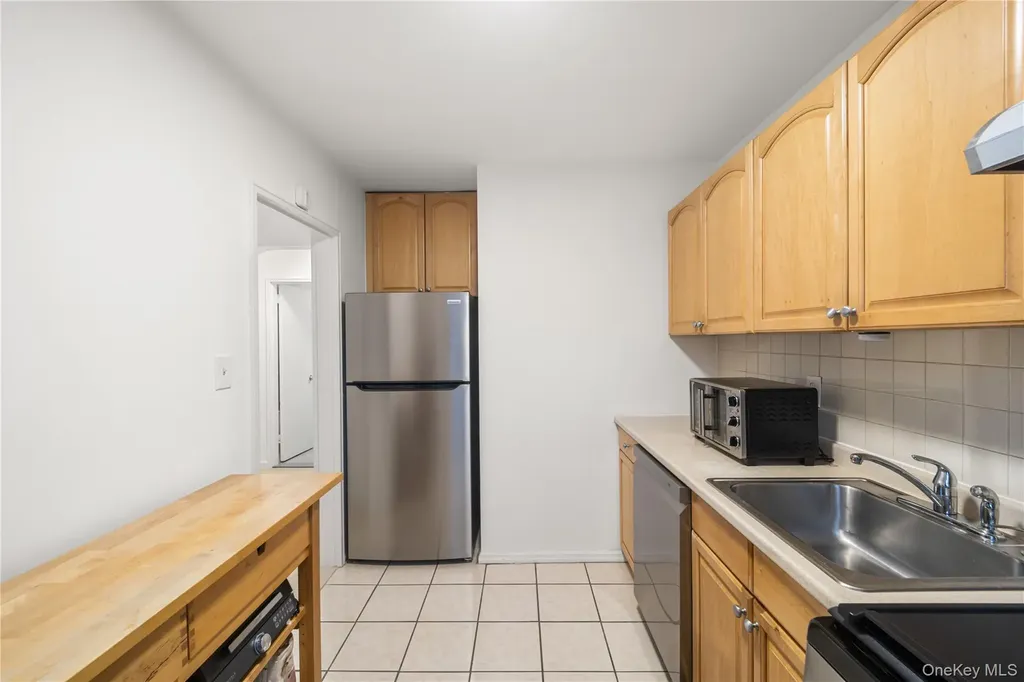 217-14 73rd Avenue Bayside NY 11364