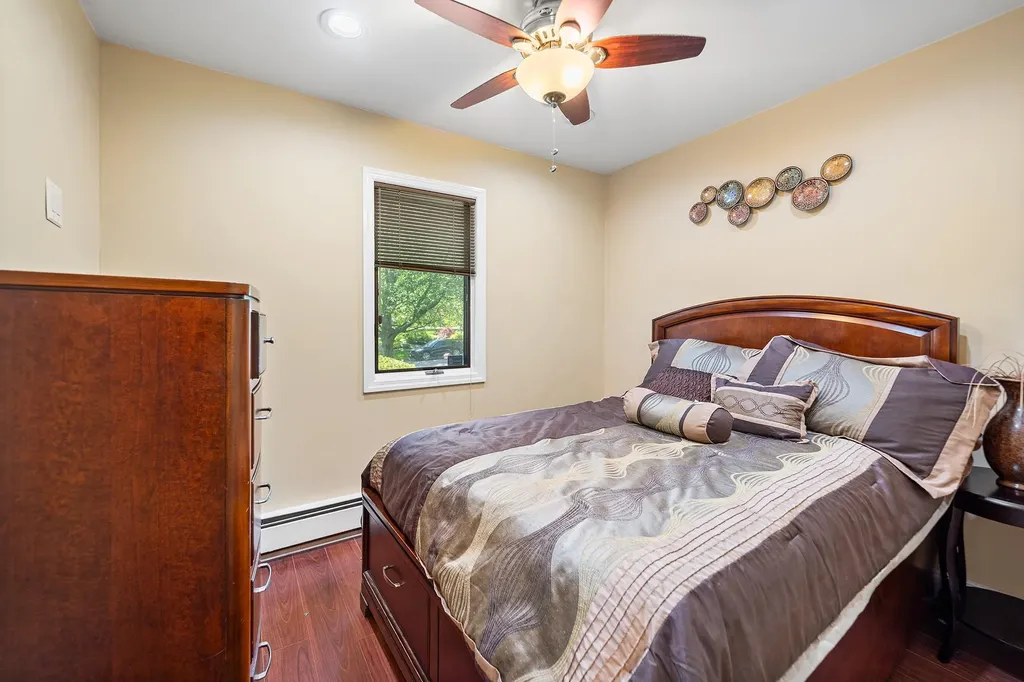 26 Lucille Lane Dix Hills NY 11746