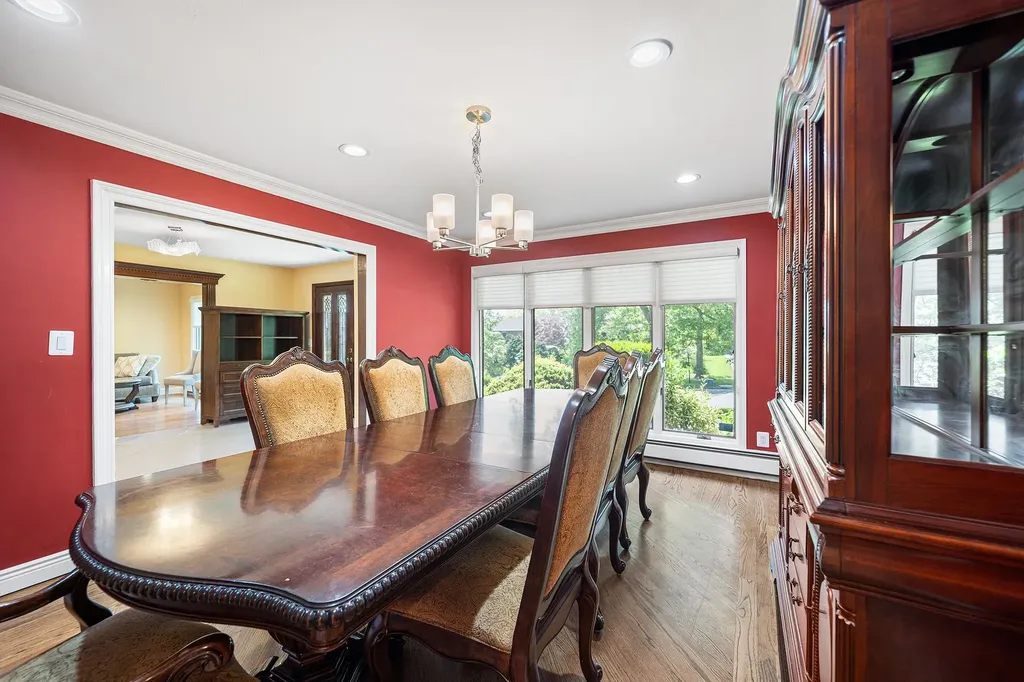 26 Lucille Lane Dix Hills NY 11746