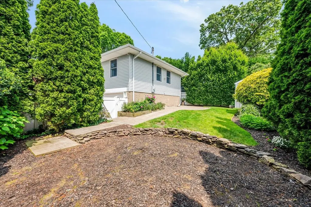 676 Central Avenue Massapequa NY 11758