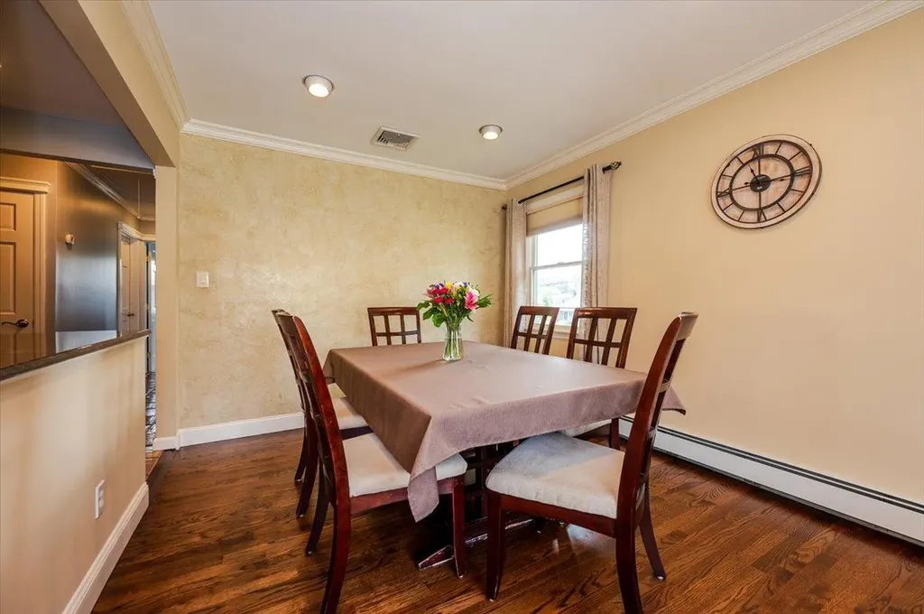 676 Central Avenue Massapequa NY 11758